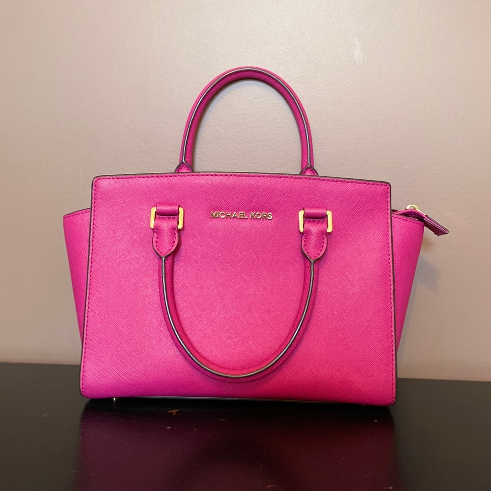 Pink/Gold Michael Kors Purse